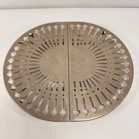 Vintage Kitchen Trivet Hot Plate Folding Aluminum Expandable Counter MCM Decor - Picture 1 of 11